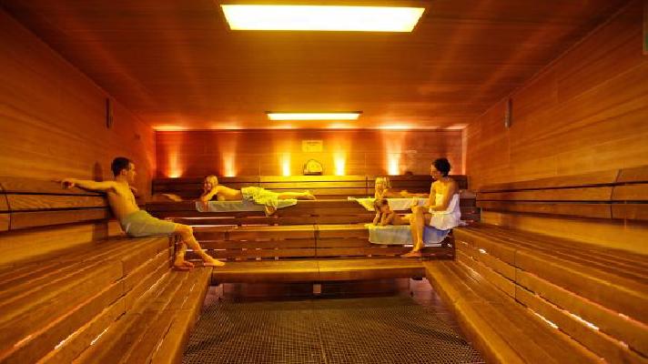 Sole-Felsen-Bad_Hotel-Gmuend-Sauna-1-456230
